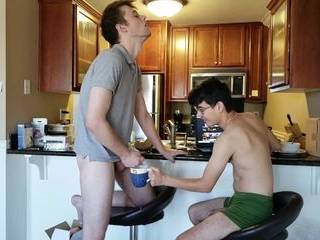 Гей порно мускулистые